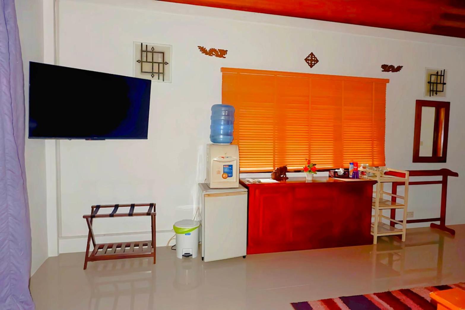 คิงส์เอเคอร์ Hotel Nai Yang ภายนอก รูปภาพ