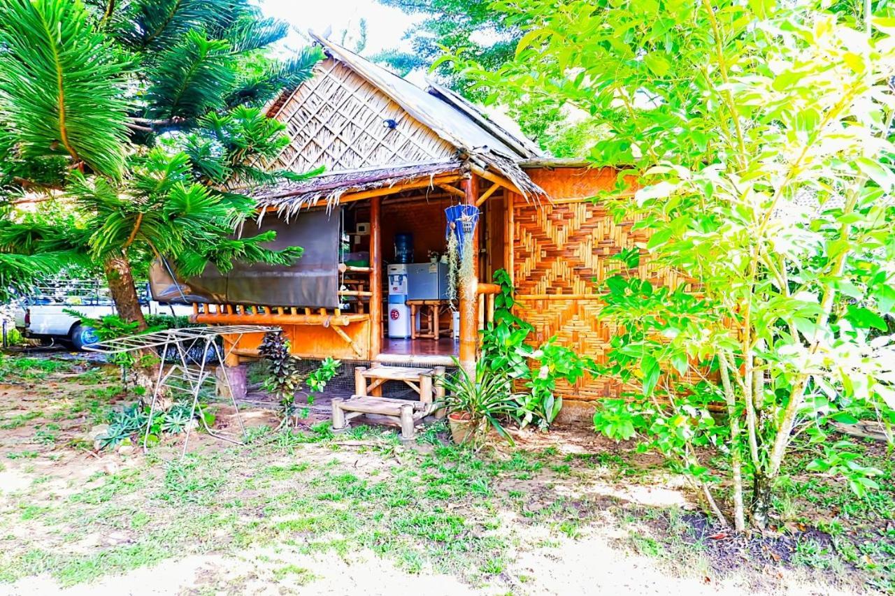 คิงส์เอเคอร์ Hotel Nai Yang ภายนอก รูปภาพ